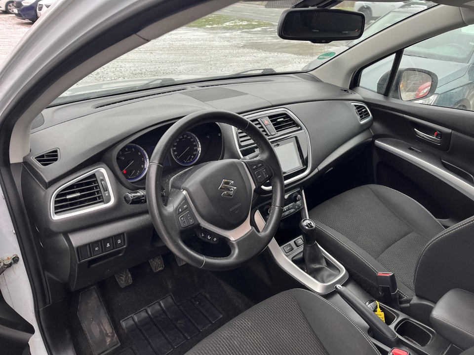 Suzuki S-Cross 1,0 Boosterjet Active 5d