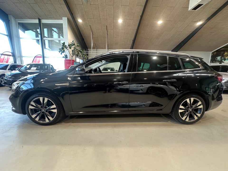 Renault Megane IV 1,3 TCe 140 Intens Sport Tourer EDC 5d