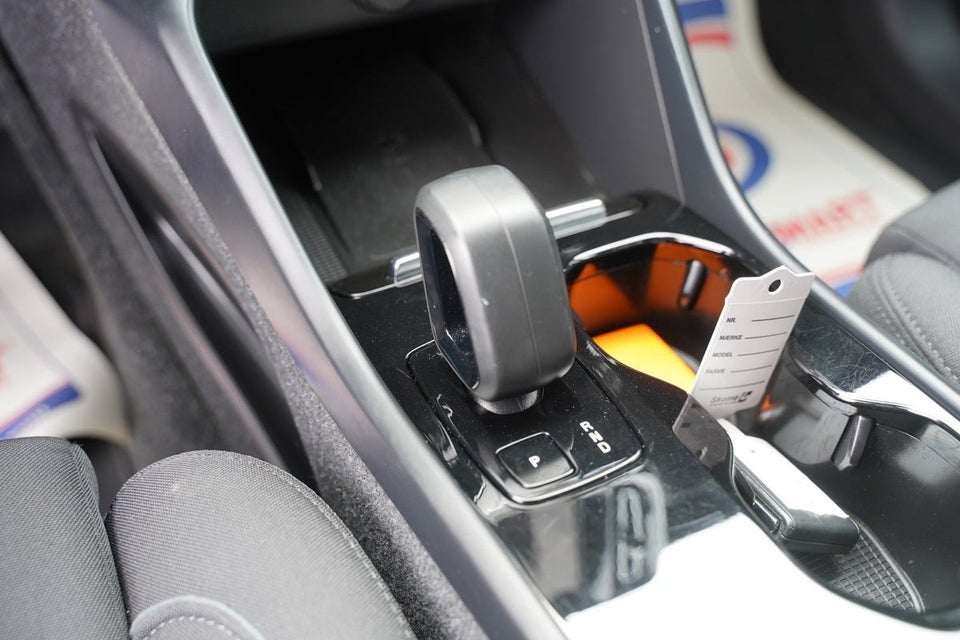 Volvo XC40 P6 ReCharge Core 5d