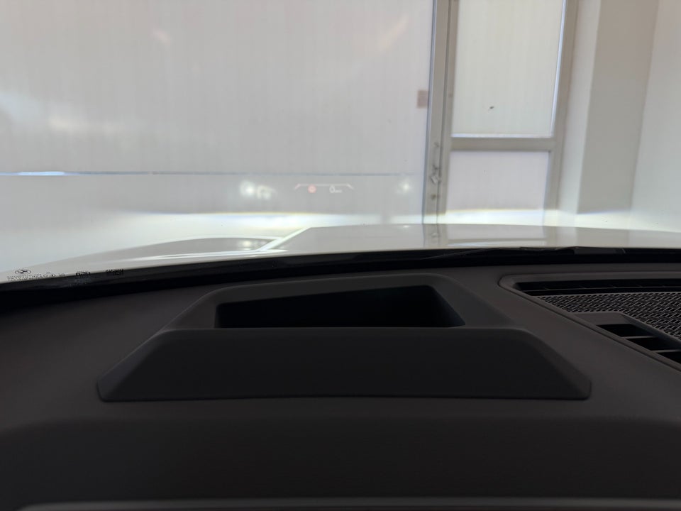 BMW iX1 xDrive30 M-Sport 5d