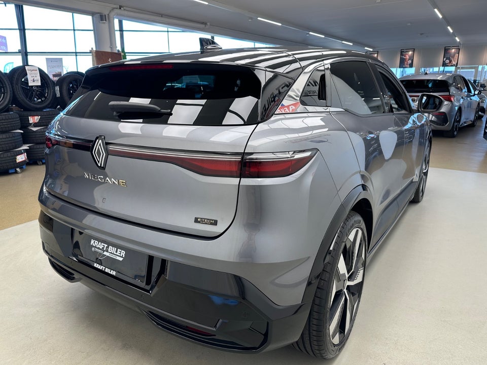Renault Megane E-Tech 60 Techno 5d