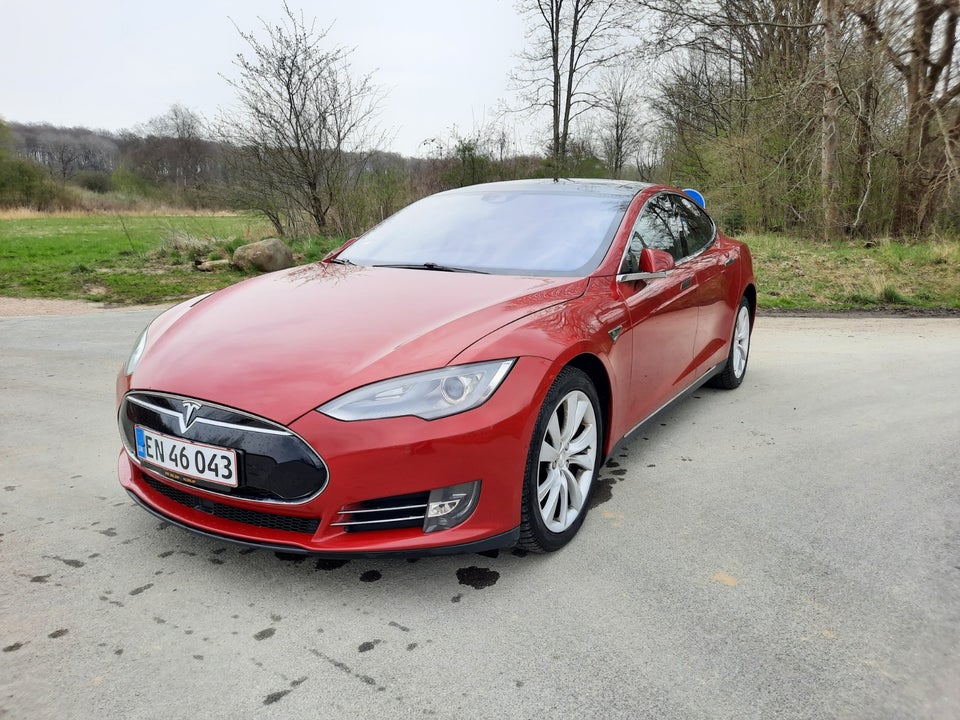 Tesla Model S 85D 5d