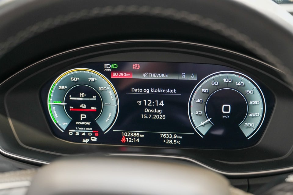 Audi Q5 55 TFSi e S-line quattro S-tr. 5d