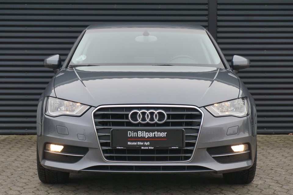 Audi A3 1,4 TFSi 140 Ambition Sportback 5d