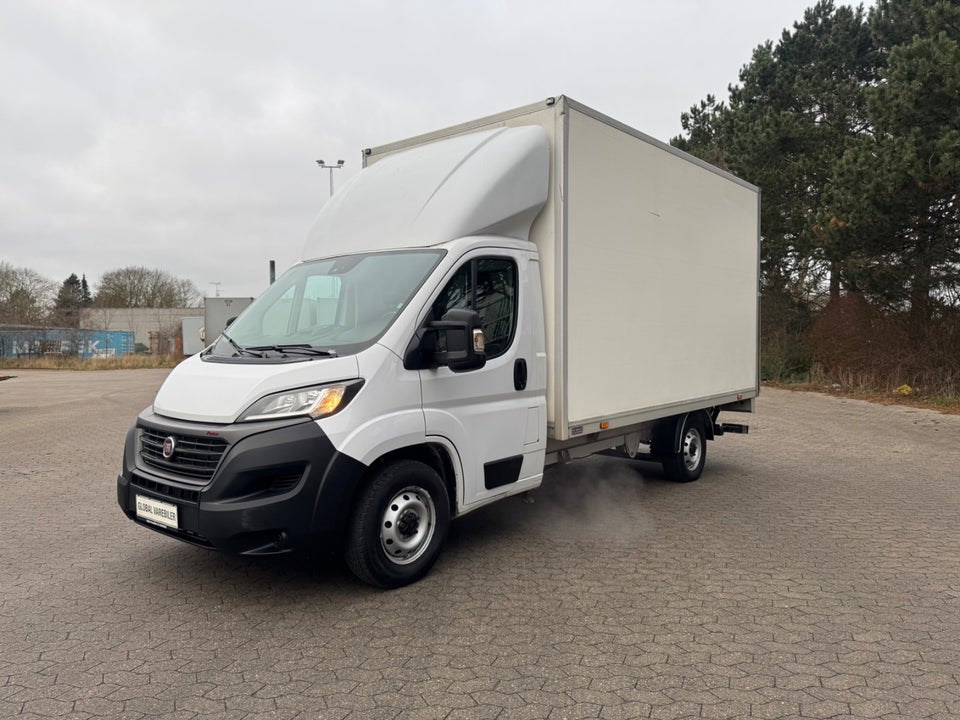 Fiat Ducato 35 2,3 MJT 160 Box m/lift 2d