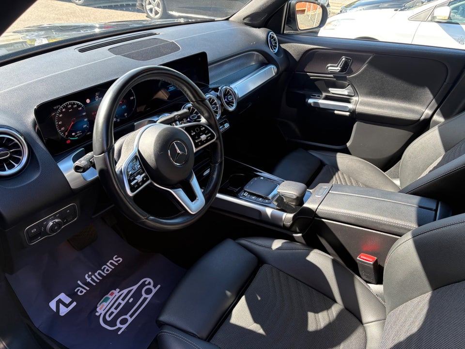 Mercedes EQB250 Progressive 5d