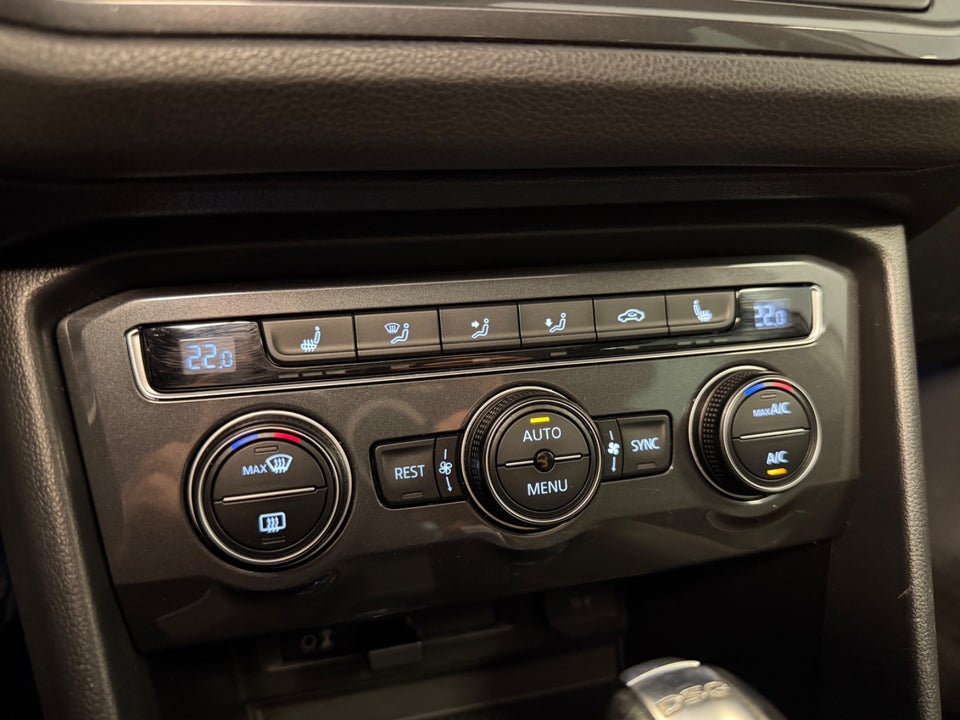 VW Tiguan 2,0 TSi 180 R-line DSG 4Motion 5d