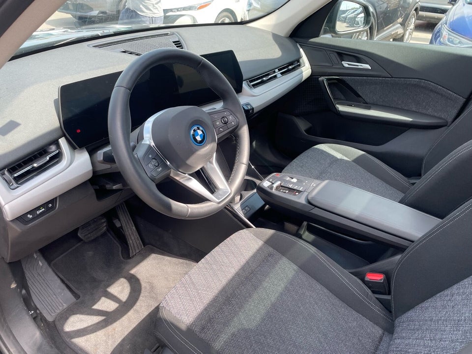 BMW iX1 eDrive20 5d