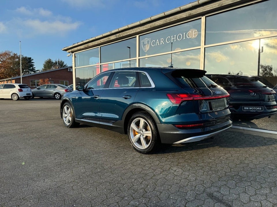 Audi e-tron 55 Advanced quattro 5d