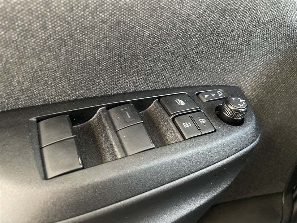 Toyota Yaris 1,5 Hybrid H3 Style e-CVT 5d