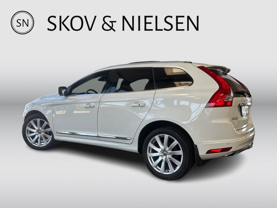 Volvo XC60 2,0 D4 190 Summum aut. 5d