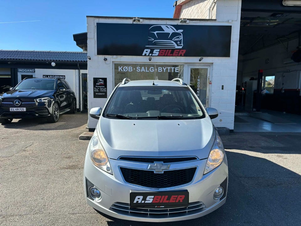 Chevrolet Spark 1,0 LS 5d