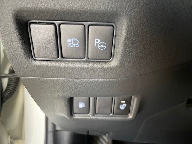 Toyota C-HR 1,8 Hybrid C-LUB Premium CVT 5d