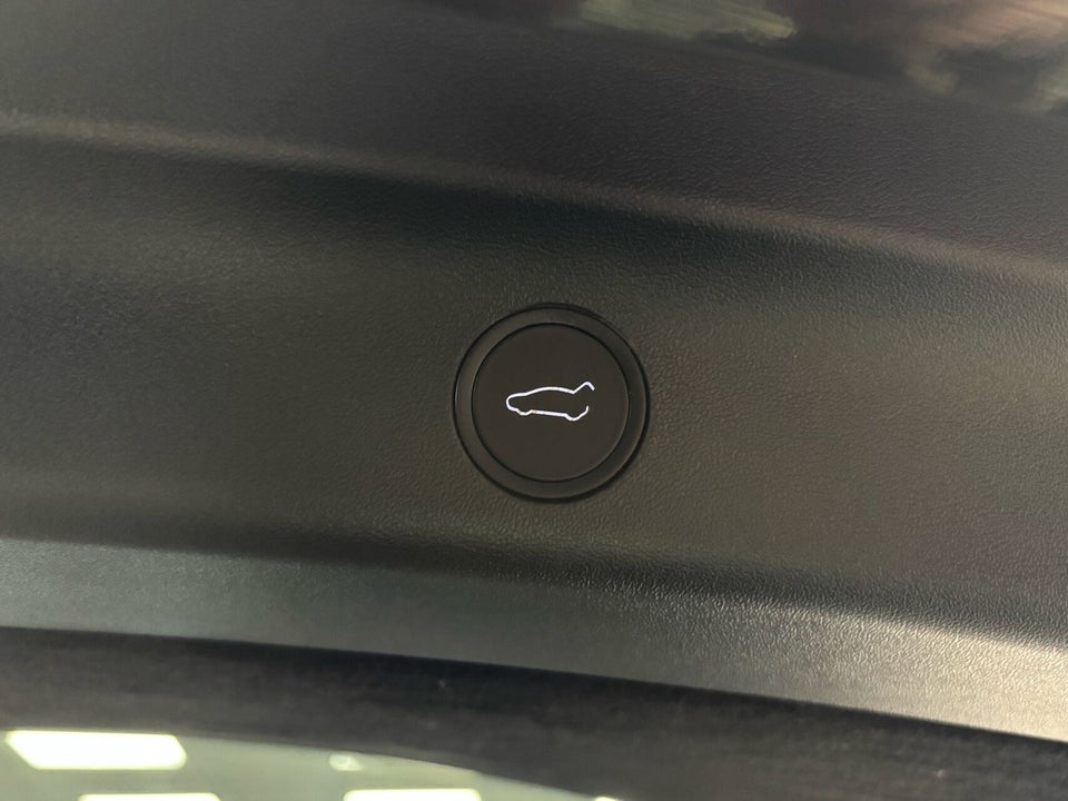 Tesla Model Y Performance AWD 5d