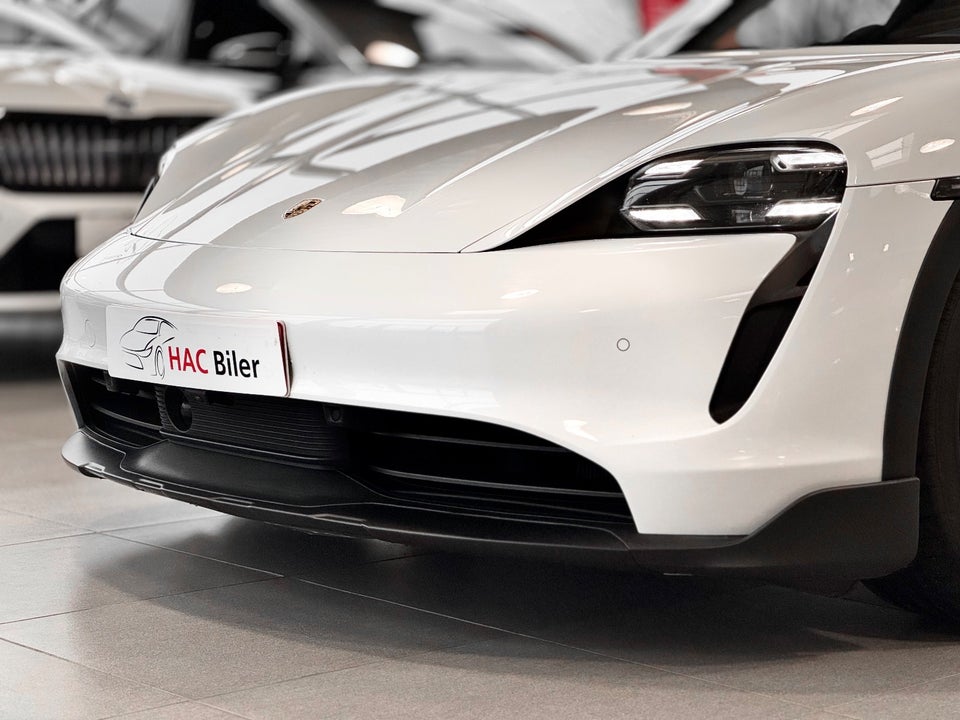 Porsche Taycan 4S Performance+ Cross Turismo 5d