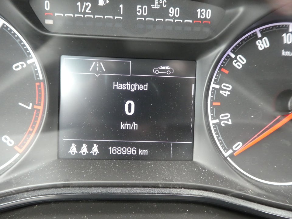 Opel Corsa 1,4 16V Sport 5d