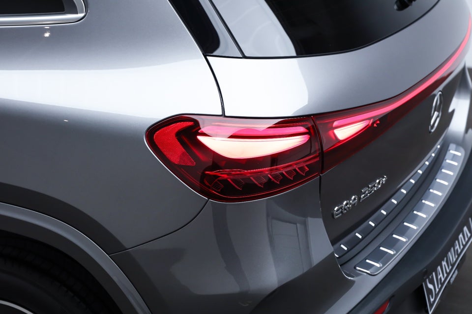Mercedes EQA250+ AMG Advance 5d