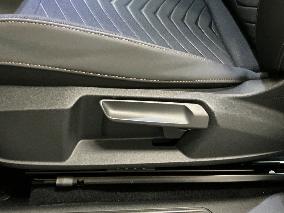 Cupra Born 58 e-Boost 5d