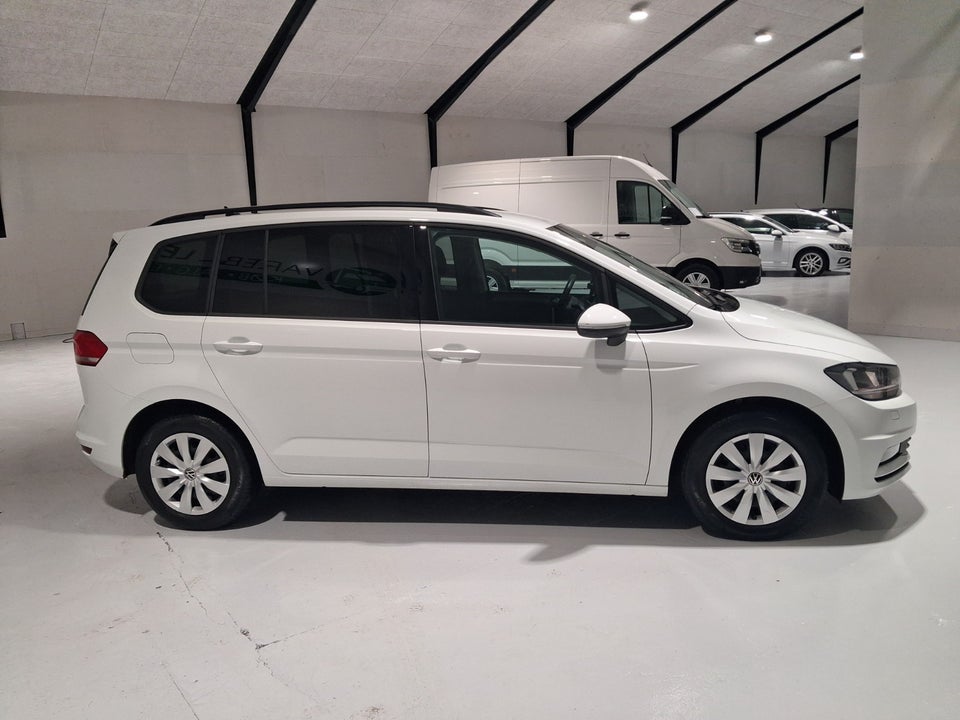 VW Touran 2,0 TDi 150 Comfortline DSG Van 5d