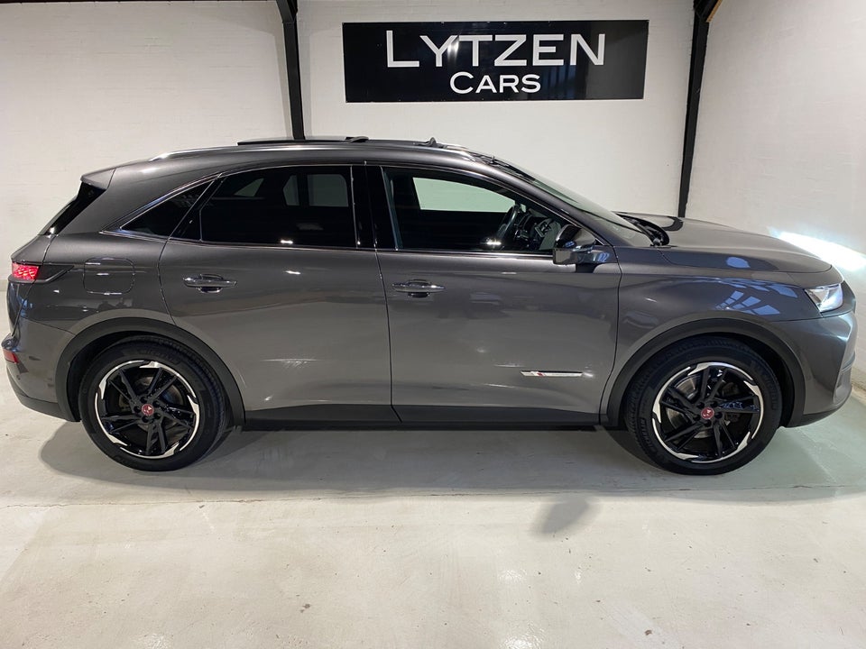 DS DS 7 CrossBack 1,6 E-Tense Exclusive EAT8 AWD 5d