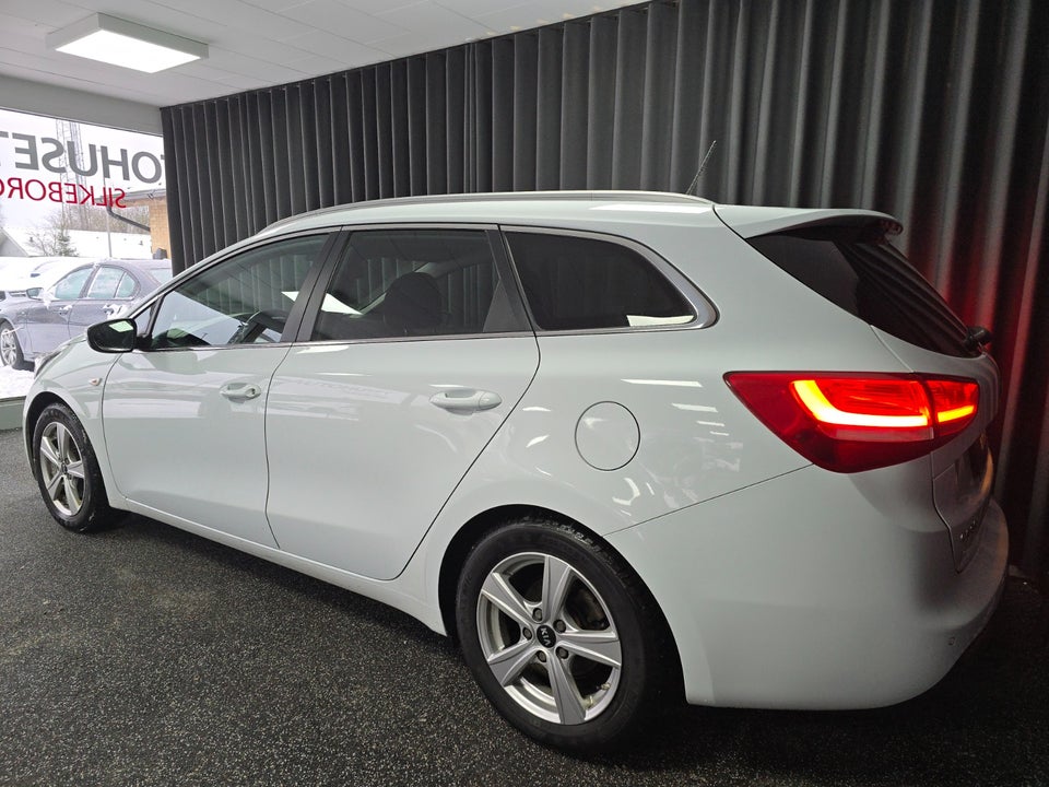 Kia Ceed 1,0 T-GDi Attraction SW 5d