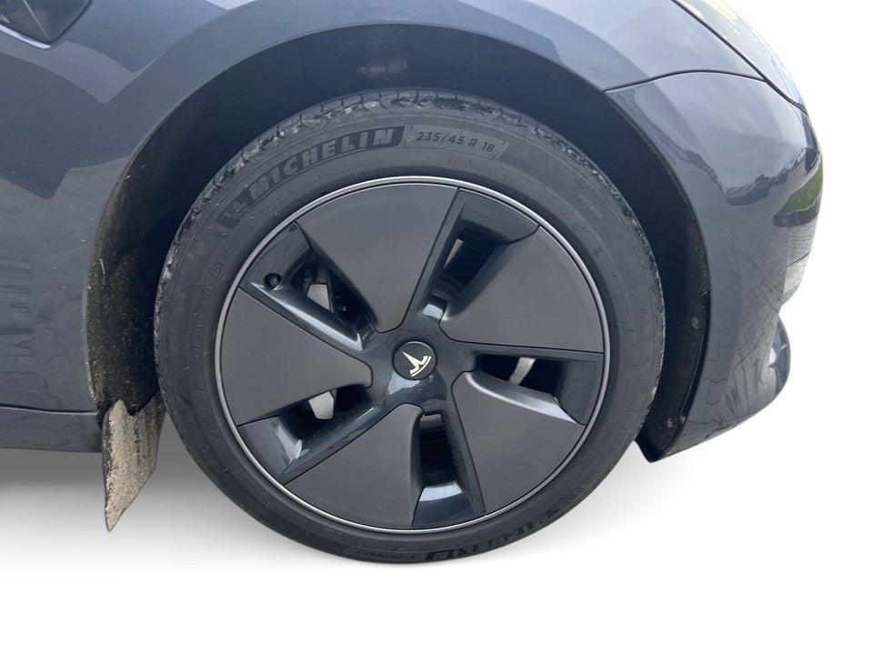 Tesla Model 3 Long Range RWD 4d