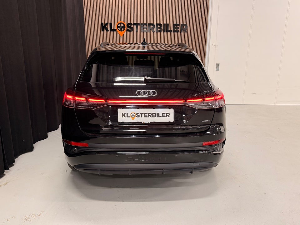 Audi Q4 e-tron 50 S-line quattro 5d