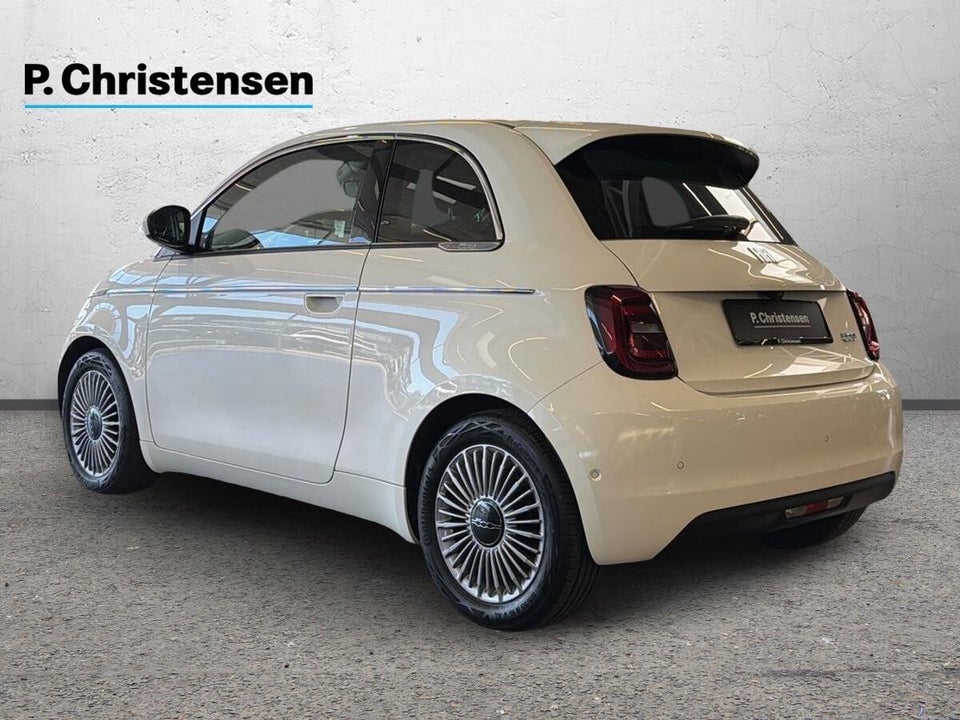 Fiat 500e 42 Icon 3+1 4d