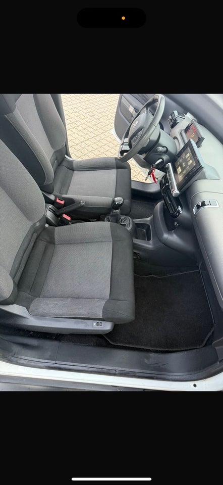 Citroën C4 Cactus 1,2 PureTech 110 Shine 5d