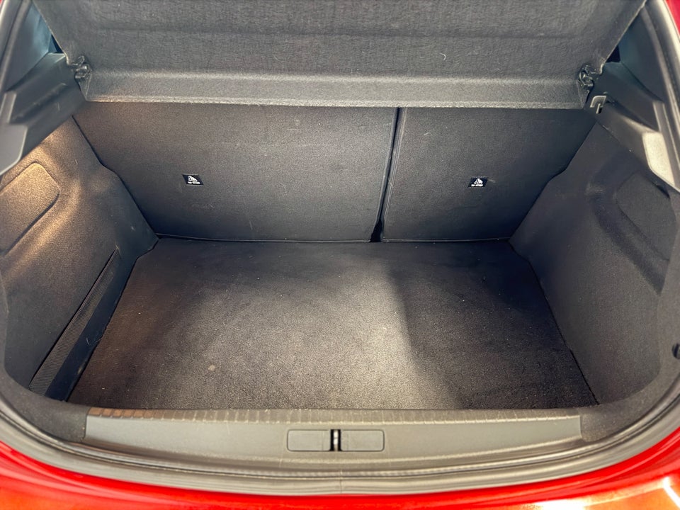 Peugeot 208 1,2 PureTech 100 Evolution 5d