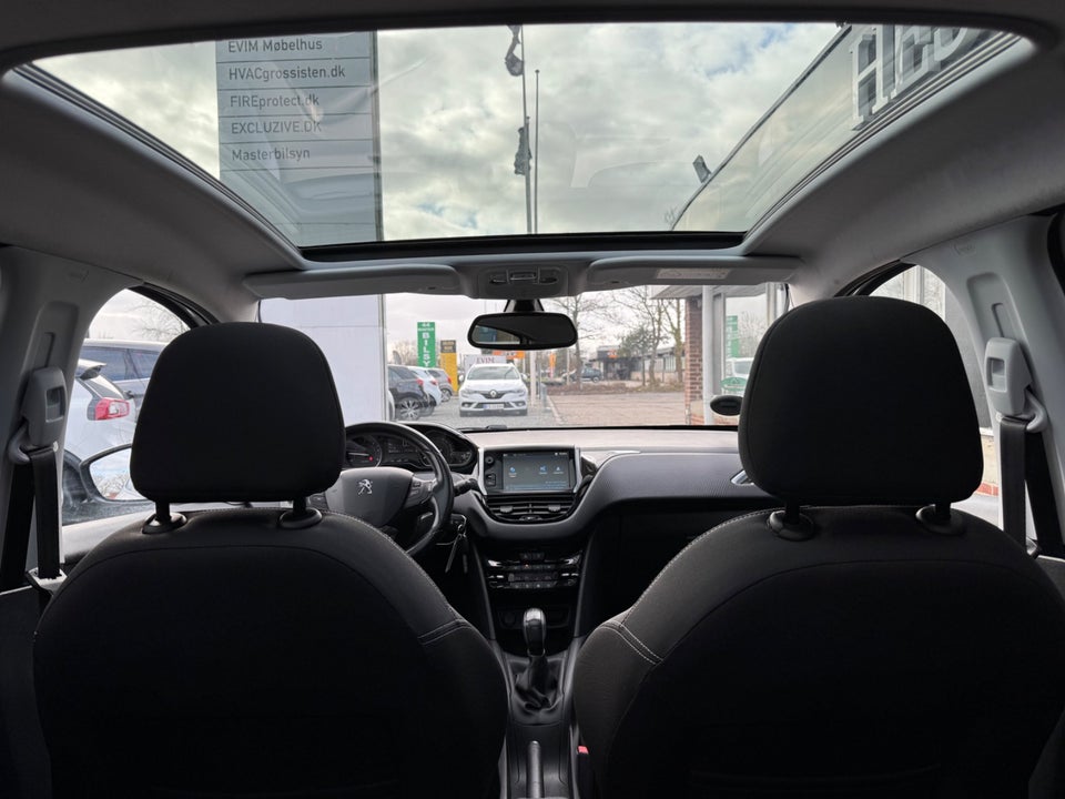 Peugeot 208 1,6 BlueHDi 100 Allure Sky 5d