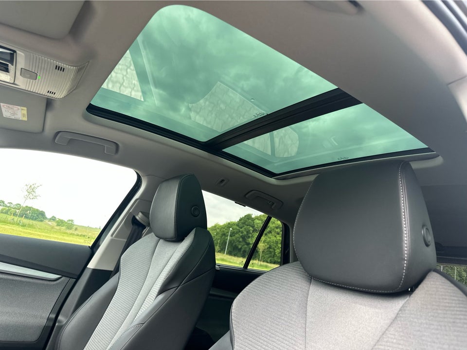 Skoda Enyaq 80 iV Loft 5d