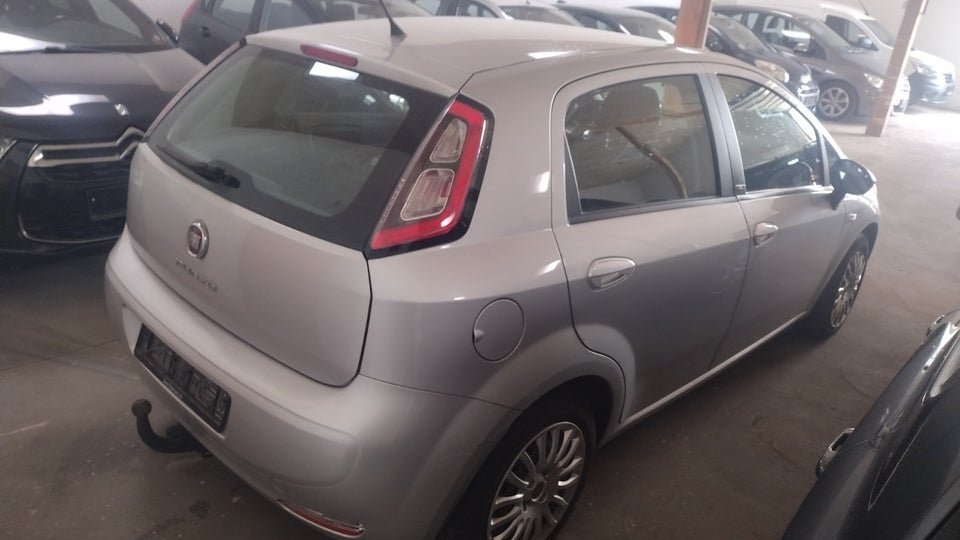 Fiat Punto 1,3 MJT 85 Lounge 5d