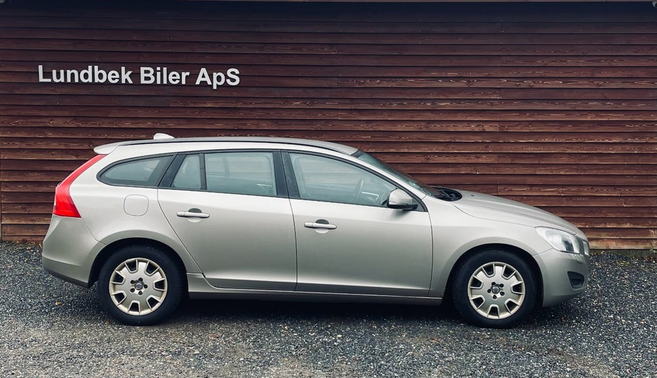 Volvo V60 1,6 DRIVe Kinetic 5d