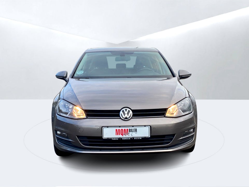 VW Golf VII 1,2 TSi 110 Comfortline DSG BMT 5d