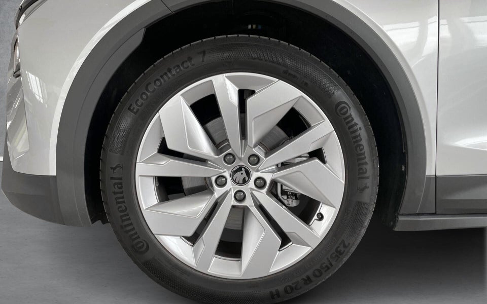 Skoda Elroq 60 iV Advanced 5d