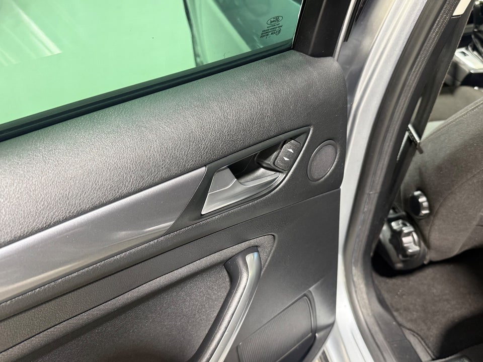 Ford Mondeo 2,0 TDCi 140 Collection stc. aut. 5d