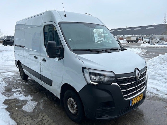 Renault Master IV T33 2,3 dCi 135 L2H2 Kassevogn