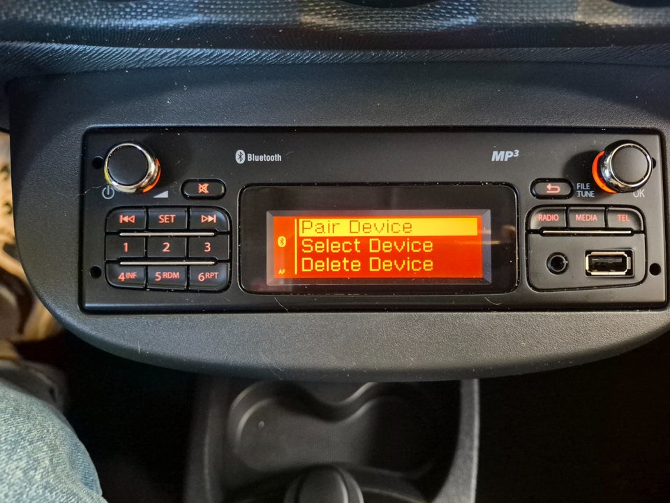 Renault Twingo 1,2 16V Authentique ECO2 3d