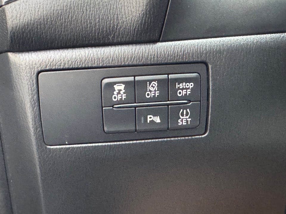 Mazda 3 2,2 SkyActiv-D 150 Optimum 5d