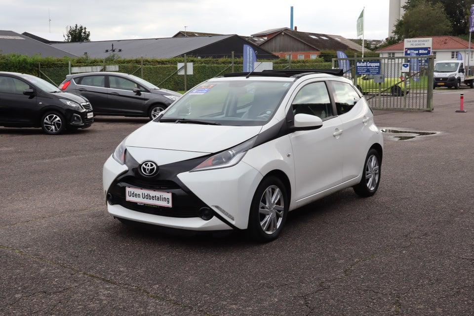 Toyota Aygo 1,0 VVT-i x-sky 5d
