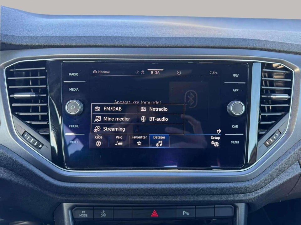 VW T-Roc 1,5 TSi 150 R-line Cabriolet DSG 2d