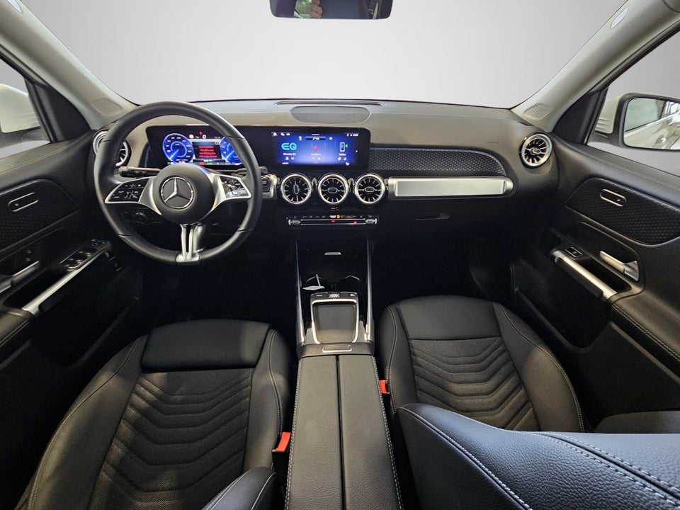 Mercedes EQB300 Progressive Advance 4Matic 5d