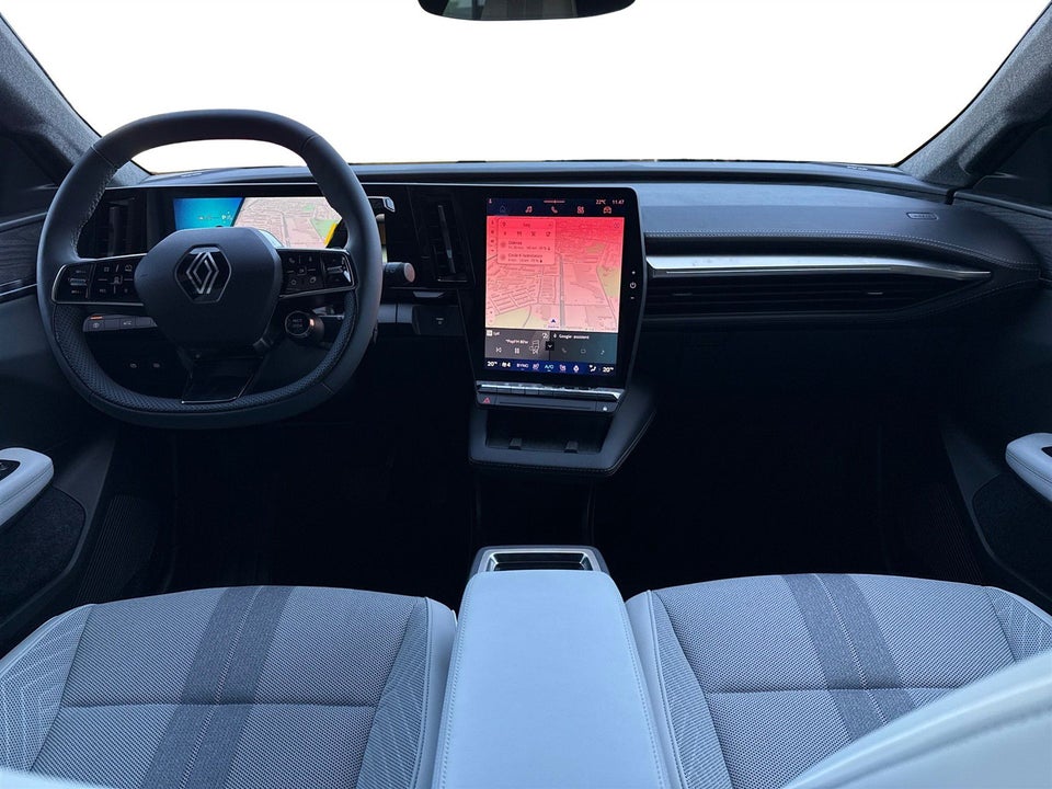 Renault Scenic E-Tech 87 Iconic 5d