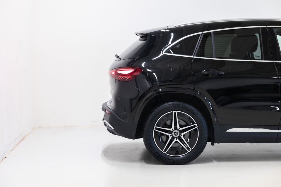 Mercedes EQA350 AMG Advance 4Matic 5d