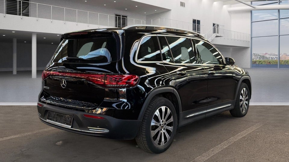 Mercedes EQB250 Progressive 5d