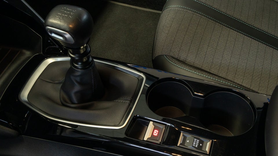 Peugeot 208 1,2 PureTech 100 Allure 5d