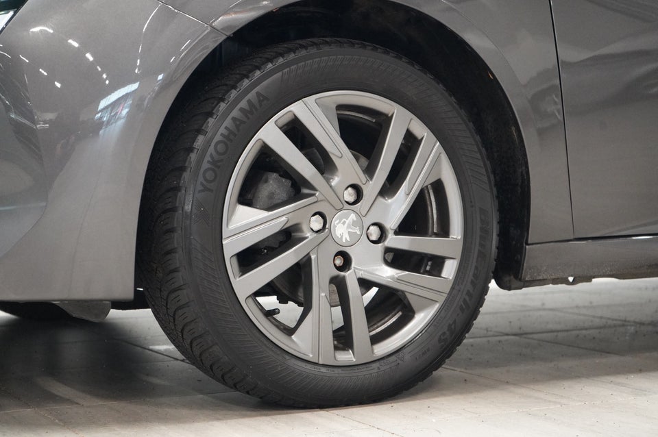 Peugeot 208 1,2 PureTech 75 Active Pack 5d