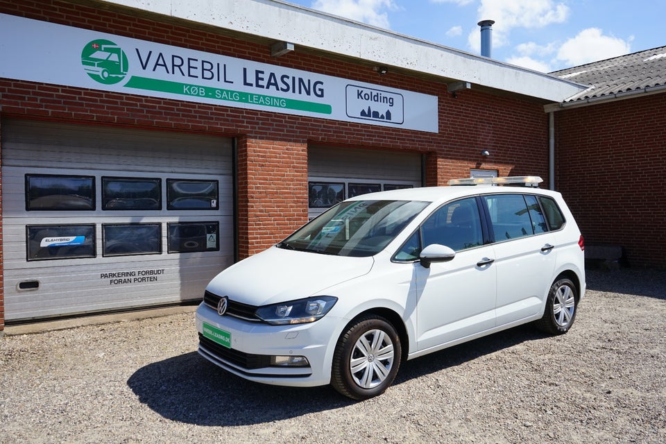 VW Touran 1,6 TDi 110 Trendline DSG Van 5d
