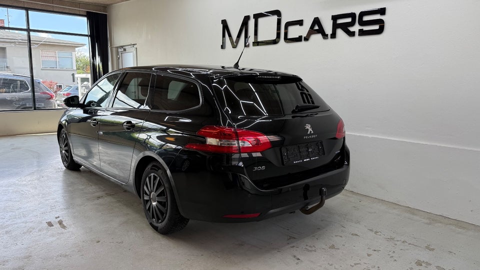 Peugeot 308 1,2 e-THP 110 Active SW 5d